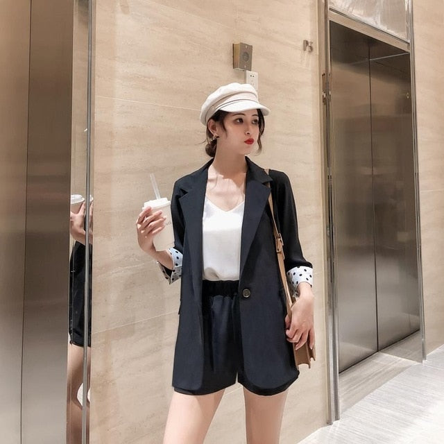 2019 Summer Korean version of the thin casual small suit girlfriends shirt shorts 2 piece suit